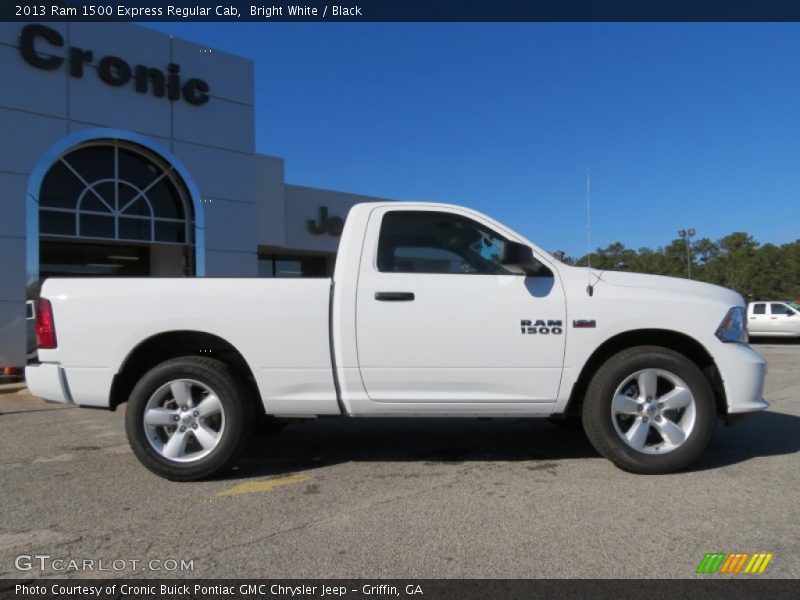 Bright White / Black 2013 Ram 1500 Express Regular Cab