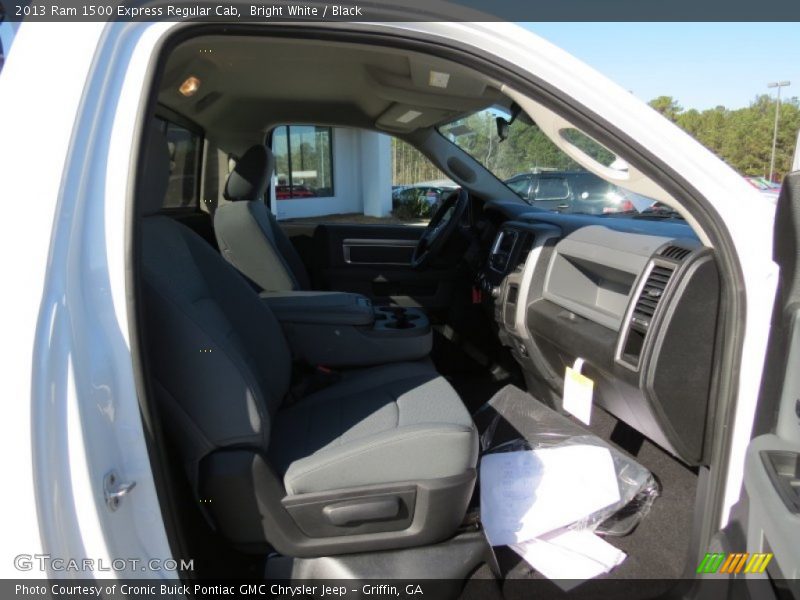 Bright White / Black 2013 Ram 1500 Express Regular Cab