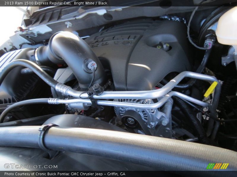 Bright White / Black 2013 Ram 1500 Express Regular Cab