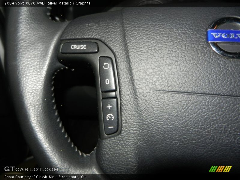 Silver Metallic / Graphite 2004 Volvo XC70 AWD