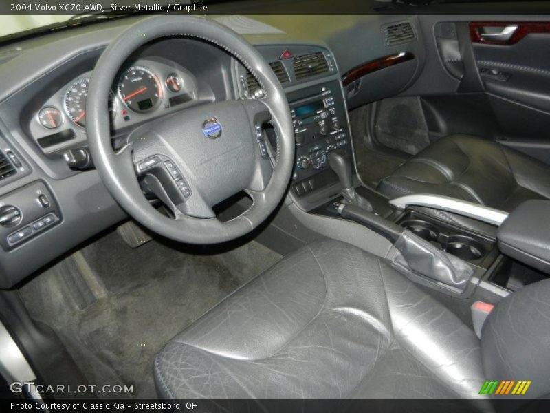 Silver Metallic / Graphite 2004 Volvo XC70 AWD
