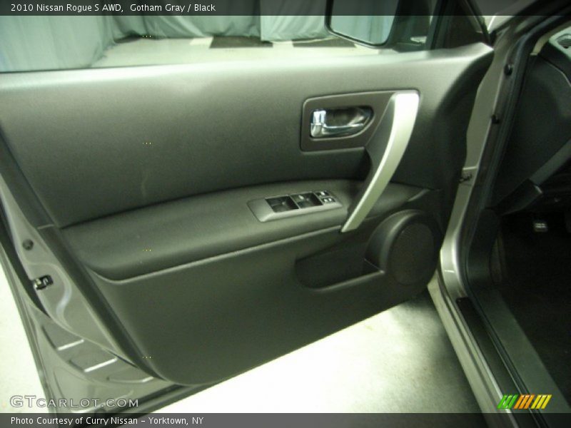 Gotham Gray / Black 2010 Nissan Rogue S AWD