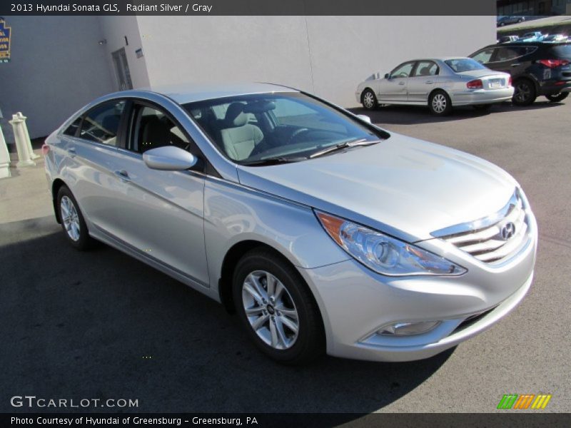 Radiant Silver / Gray 2013 Hyundai Sonata GLS