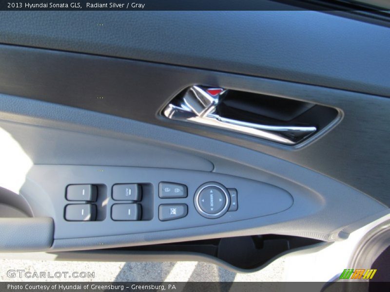Radiant Silver / Gray 2013 Hyundai Sonata GLS