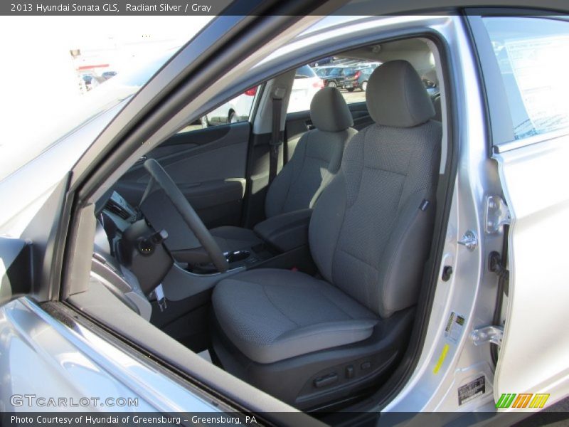 Radiant Silver / Gray 2013 Hyundai Sonata GLS