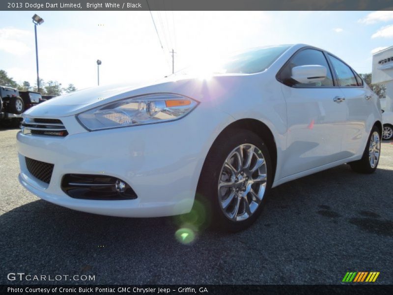 Bright White / Black 2013 Dodge Dart Limited