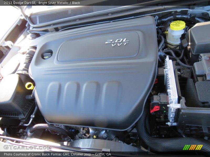 Bright Silver Metallic / Black 2013 Dodge Dart SE