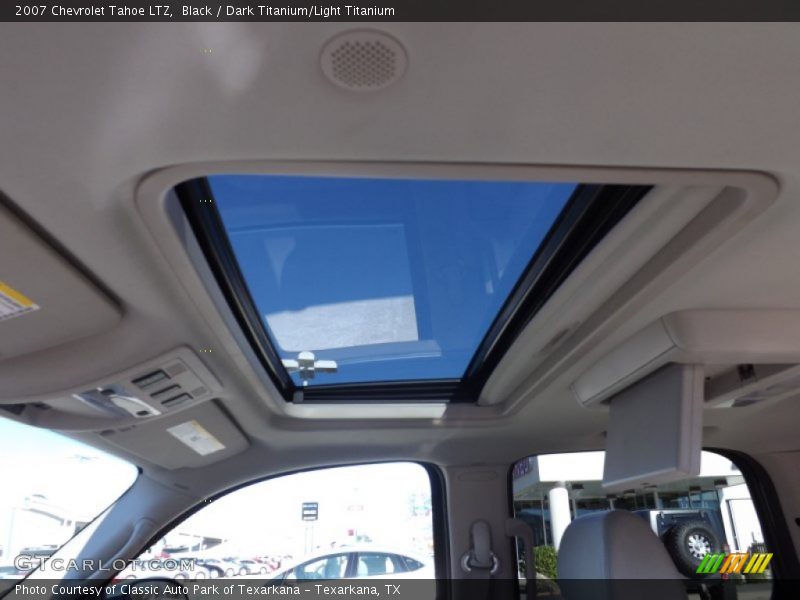 Black / Dark Titanium/Light Titanium 2007 Chevrolet Tahoe LTZ