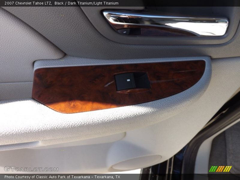 Black / Dark Titanium/Light Titanium 2007 Chevrolet Tahoe LTZ