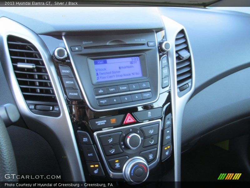 Silver / Black 2013 Hyundai Elantra GT