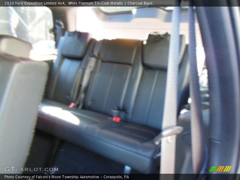 White Platinum Tri-Coat Metallic / Charcoal Black 2010 Ford Expedition Limited 4x4