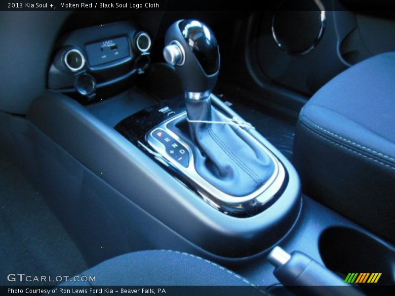 Molten Red / Black Soul Logo Cloth 2013 Kia Soul +