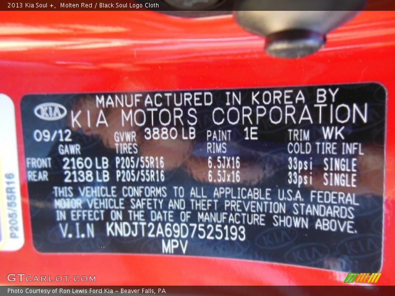 Molten Red / Black Soul Logo Cloth 2013 Kia Soul +