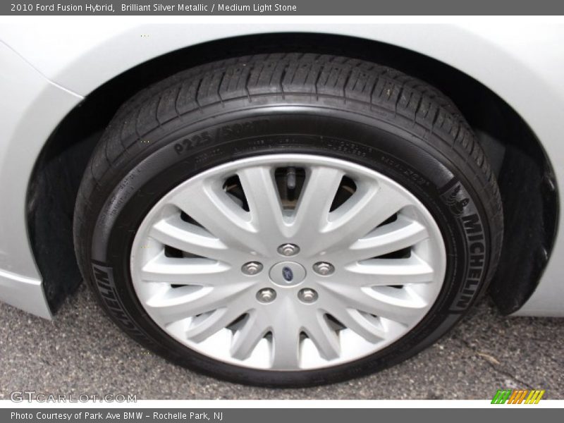 Brilliant Silver Metallic / Medium Light Stone 2010 Ford Fusion Hybrid