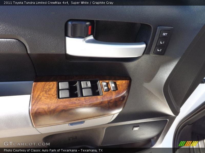 Super White / Graphite Gray 2011 Toyota Tundra Limited CrewMax 4x4