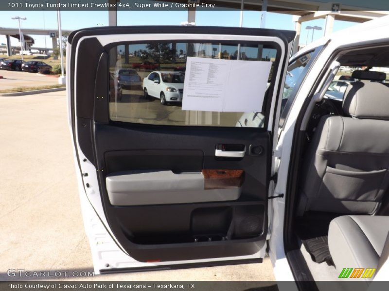 Super White / Graphite Gray 2011 Toyota Tundra Limited CrewMax 4x4