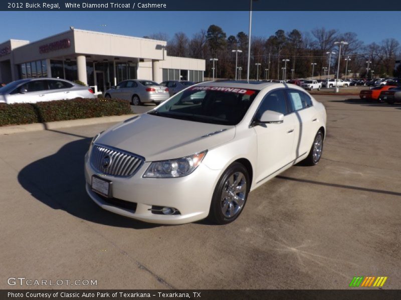 White Diamond Tricoat / Cashmere 2012 Buick Regal