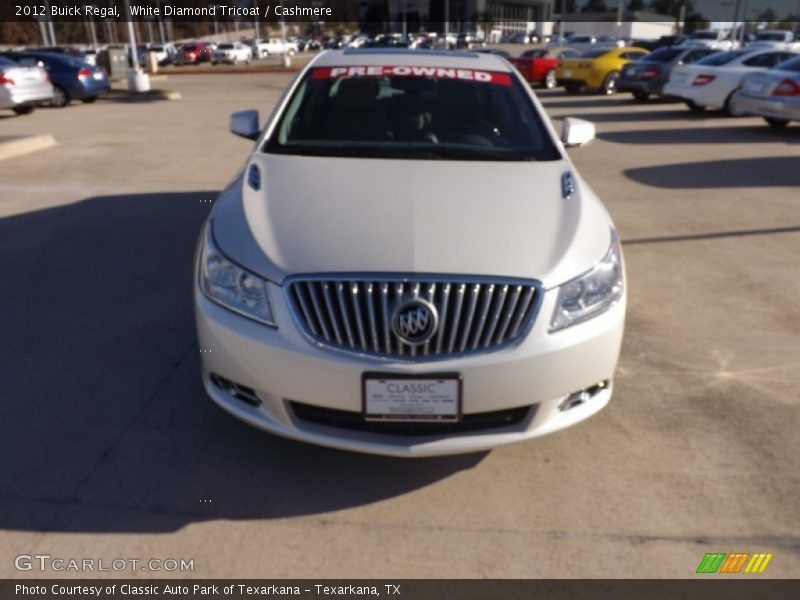 White Diamond Tricoat / Cashmere 2012 Buick Regal