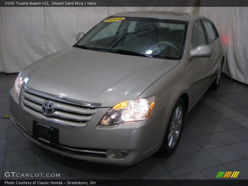Desert Sand Mica / Ivory 2006 Toyota Avalon XLS