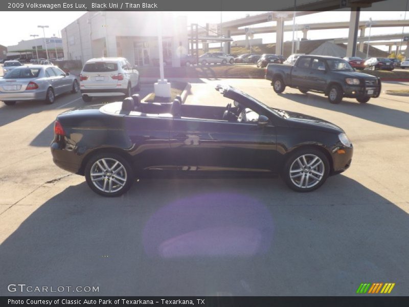 Black Uni / Titan Black 2009 Volkswagen Eos Lux