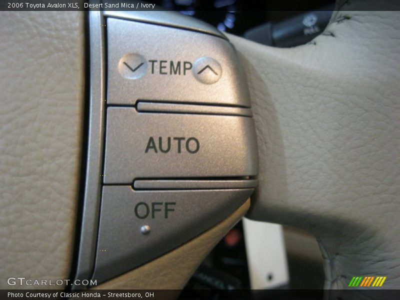 Desert Sand Mica / Ivory 2006 Toyota Avalon XLS