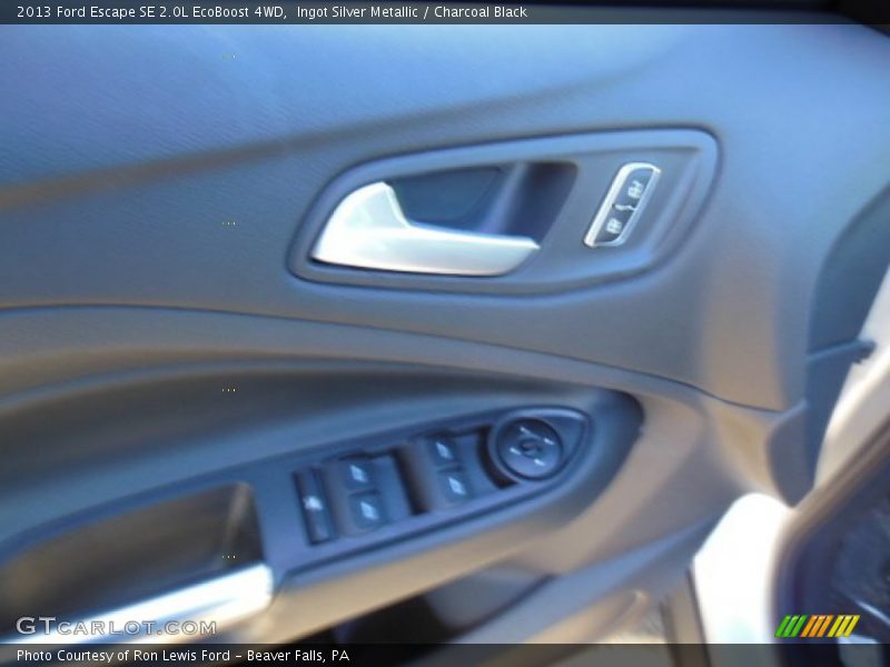 Ingot Silver Metallic / Charcoal Black 2013 Ford Escape SE 2.0L EcoBoost 4WD
