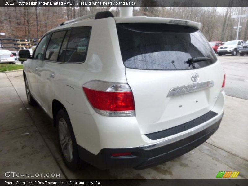 Blizzard White Pearl / Sand Beige 2013 Toyota Highlander Limited 4WD