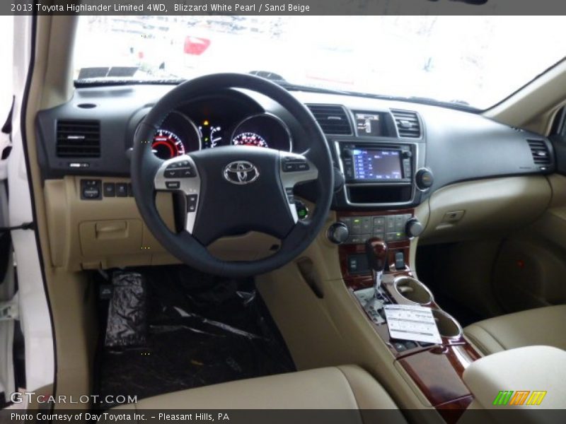 Blizzard White Pearl / Sand Beige 2013 Toyota Highlander Limited 4WD