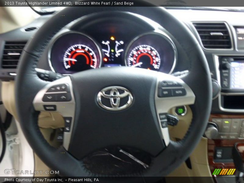 Blizzard White Pearl / Sand Beige 2013 Toyota Highlander Limited 4WD