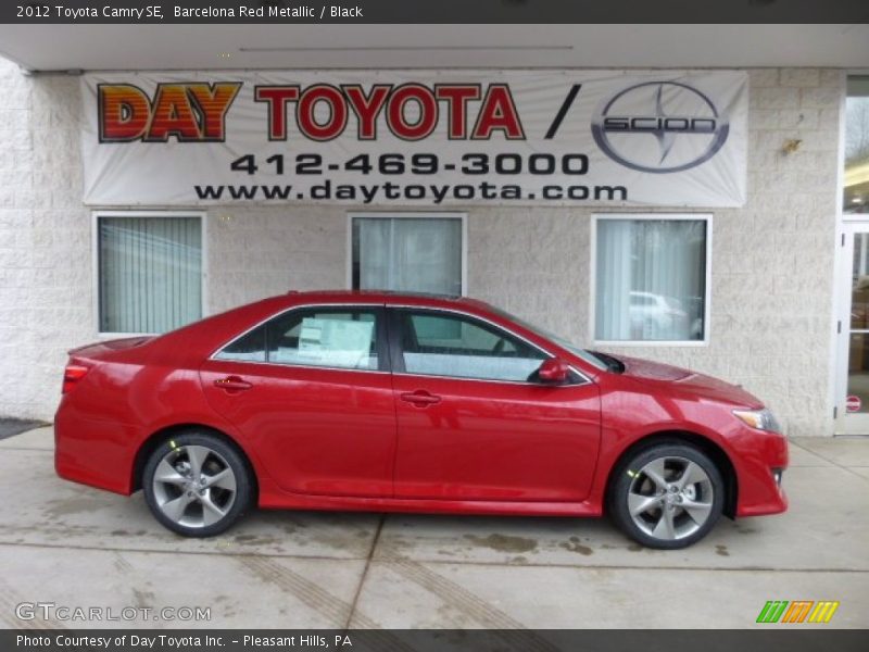 Barcelona Red Metallic / Black 2012 Toyota Camry SE