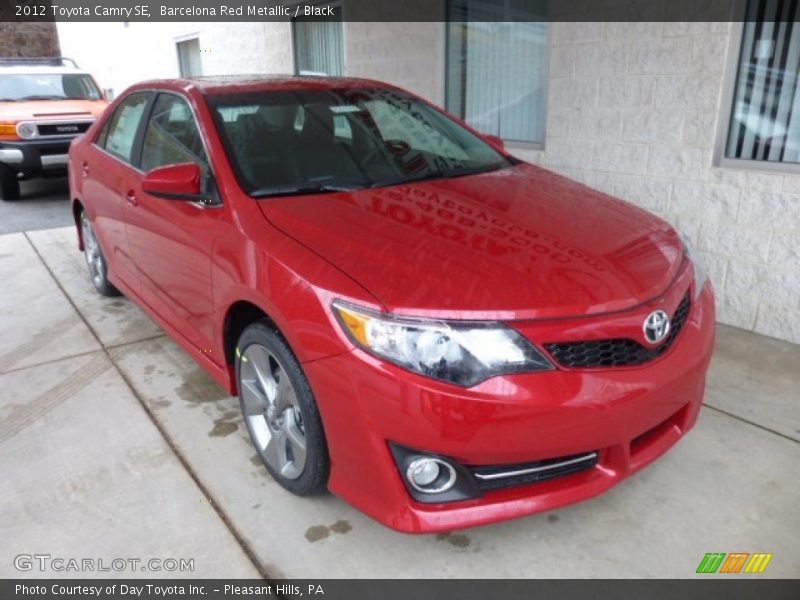 Barcelona Red Metallic / Black 2012 Toyota Camry SE