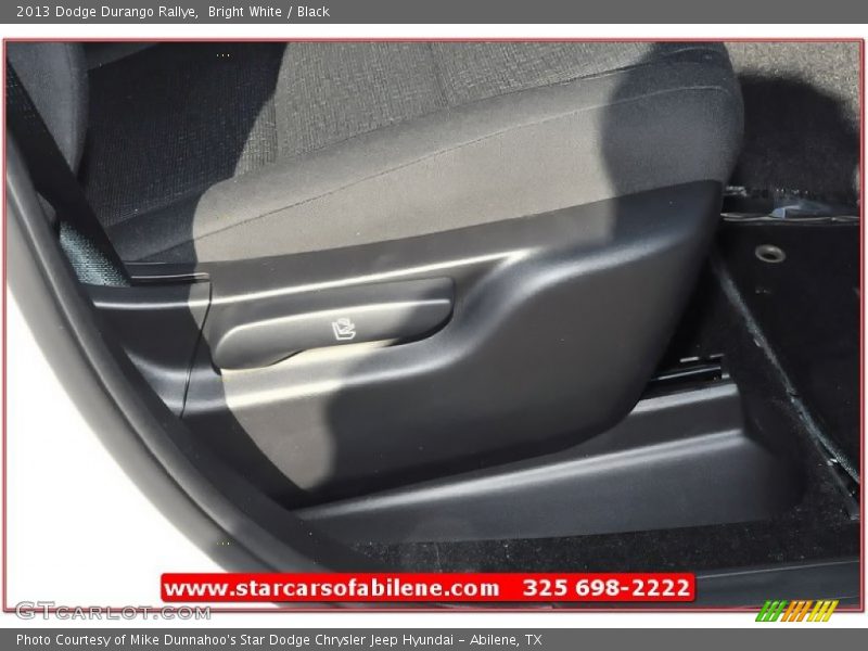 Bright White / Black 2013 Dodge Durango Rallye