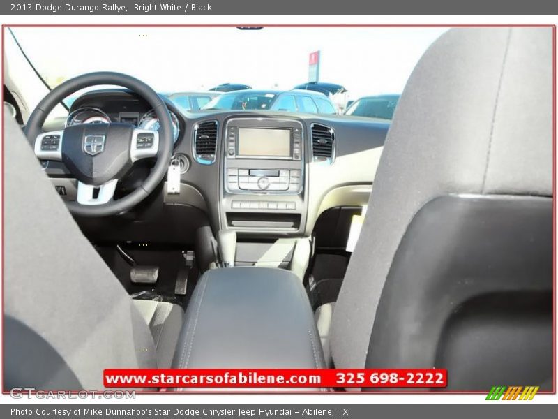 Bright White / Black 2013 Dodge Durango Rallye