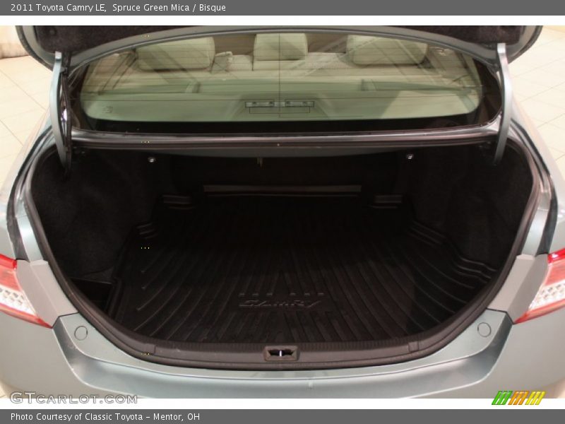 Spruce Green Mica / Bisque 2011 Toyota Camry LE