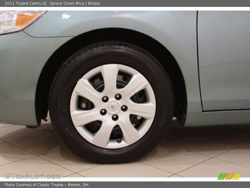 Spruce Green Mica / Bisque 2011 Toyota Camry LE