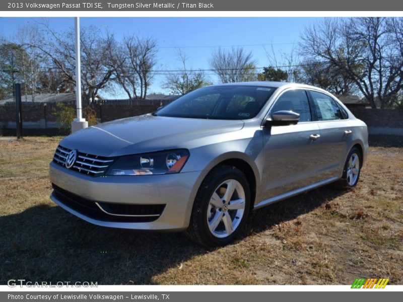 Tungsten Silver Metallic / Titan Black 2013 Volkswagen Passat TDI SE