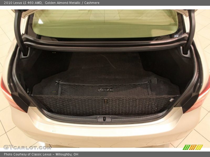  2010 LS 460 AWD Trunk