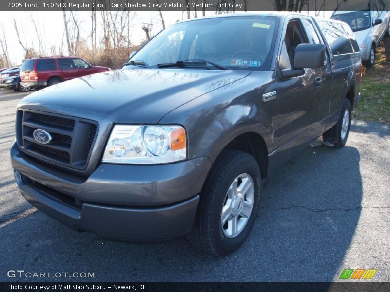 Dark Shadow Grey Metallic / Medium Flint Grey 2005 Ford F150 STX Regular Cab