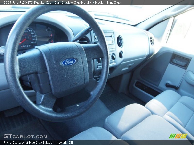 Dark Shadow Grey Metallic / Medium Flint Grey 2005 Ford F150 STX Regular Cab