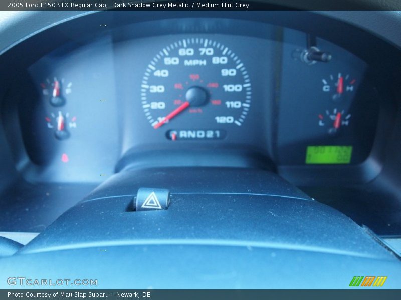 Dark Shadow Grey Metallic / Medium Flint Grey 2005 Ford F150 STX Regular Cab