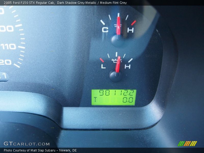 Dark Shadow Grey Metallic / Medium Flint Grey 2005 Ford F150 STX Regular Cab