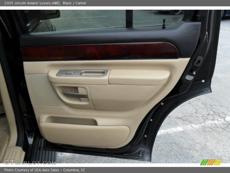 Black / Camel 2005 Lincoln Aviator Luxury AWD