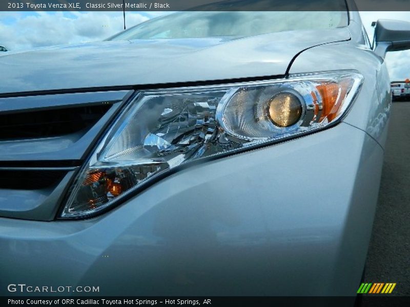 Classic Silver Metallic / Black 2013 Toyota Venza XLE