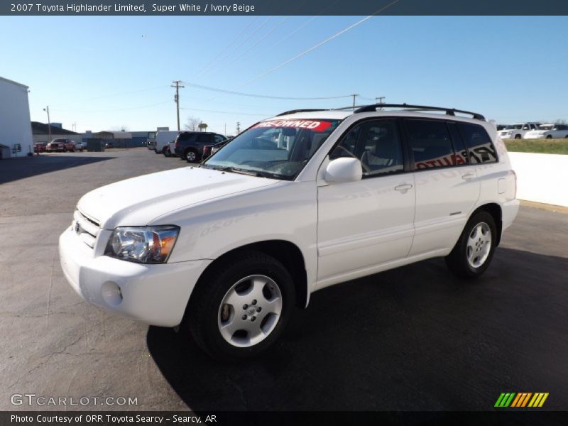 Super White / Ivory Beige 2007 Toyota Highlander Limited