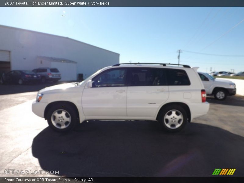 Super White / Ivory Beige 2007 Toyota Highlander Limited