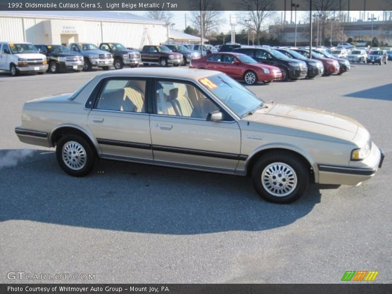 Light Beige Metallic / Tan 1992 Oldsmobile Cutlass Ciera S
