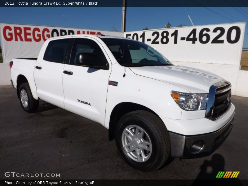 Super White / Black 2013 Toyota Tundra CrewMax