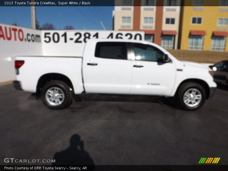 Super White / Black 2013 Toyota Tundra CrewMax