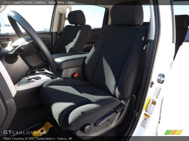 Super White / Black 2013 Toyota Tundra CrewMax