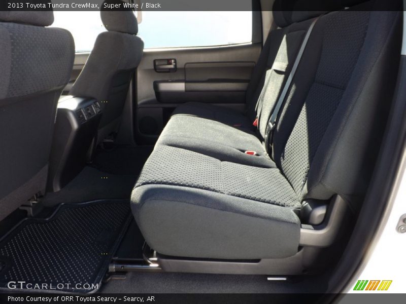 Super White / Black 2013 Toyota Tundra CrewMax